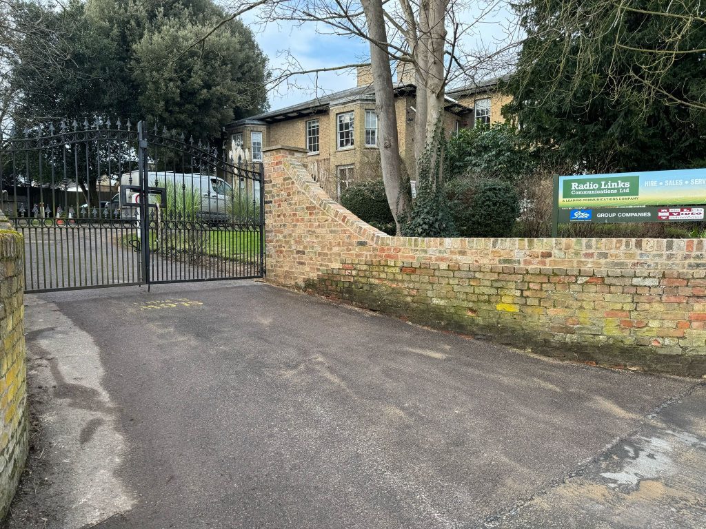 Listed Wall in Eaton